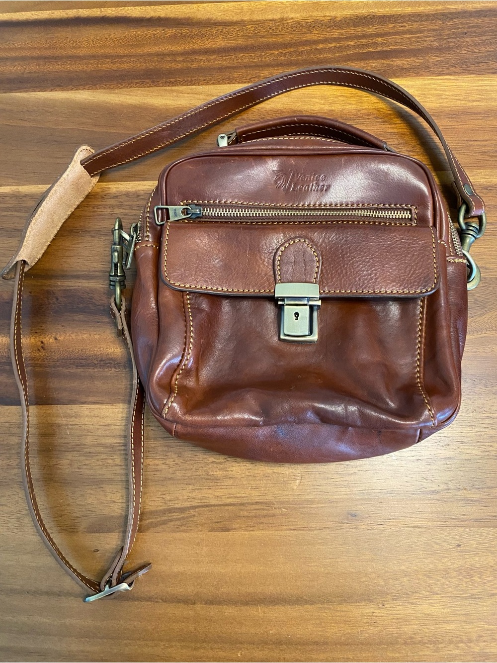 Venice Leather Crossbody Satchel Bag Purse
